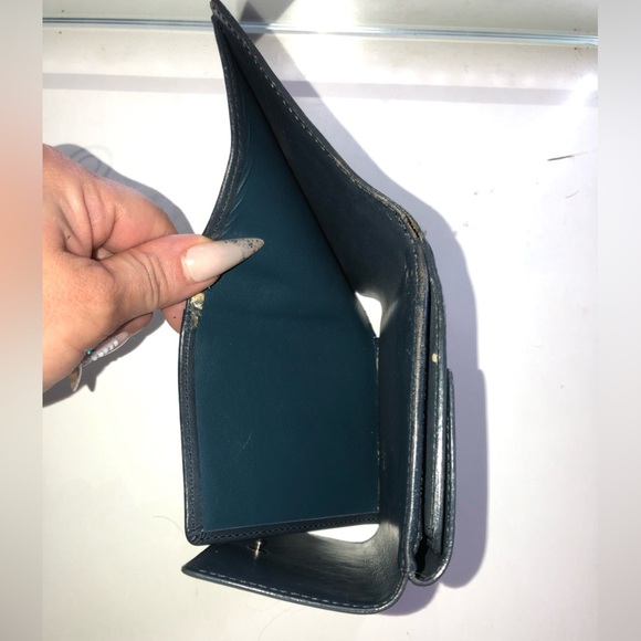 LV Louis Vuitton Monogram Mat Vernis Gray Elise Compact Wallet with COA Unisex - Picture 8 of 10